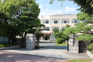 周辺 東田小学校(1100m)