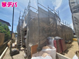 外観 【3号棟】上棟しました! ・長期優良住宅 ・平屋建て4LDK ・LDK16.5帖、隣接洋室4.5帖 ・全居室収納完備 ・キッチンパントリー ・駐車スペース3台
