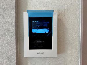 その他画像 【TVモニター付きインターホン】 防犯性に優れた安心のシステム。訪問者が一目でわかります。