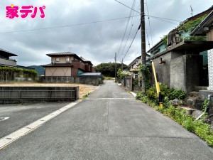 外観 前面道路が5mと広いので運転が苦手な方にも安心です