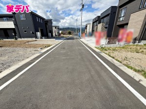 外観 前面道路:東側約6m幅