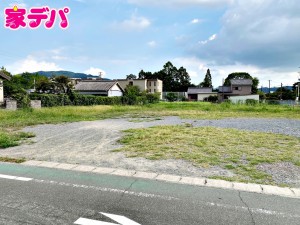 外観 現地や周辺環境もあわせてご確認いただけます。現地ご案内いたします。お気軽にお問い合わせください。実際の陽当たりや前面道路、周辺の環境などもぜひ現地でご確認ください。スタッフが丁寧にご案内いたします。