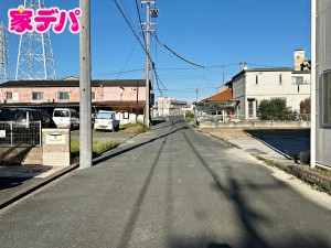 外観 前面道路:北西側約6m幅