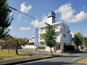 周辺 多米診療所(1570m)