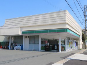 周辺 ローソンストア100三河三谷店(310m)