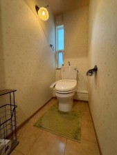 その他画像 【トイレ】 各フロア1カ所ずつトイレを設置しており、忙しい朝の混雑も解消!