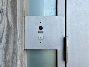 その他画像 【TVモニター付きインターホン】 防犯性に優れた安心のシステム。訪問者が一目でわかります。