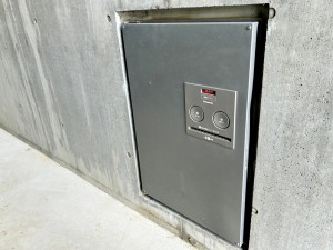 外観 不在時にも荷物が受け取れる宅配BOX