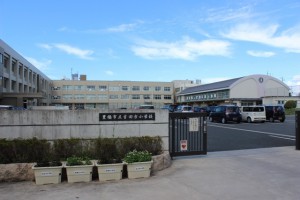 周辺 吉田方小学校(370m)