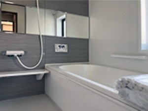 風呂 【浴室】 ゆったり入れる浴槽、一坪サイズのゆとりの空間。一日の疲れを癒してくれるくつろぎのバスタイムを…