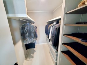 その他画像 【ウォークインクローゼット】 WICは洋服、帽子、バッグなど全て収納可能!お部屋がスッキリ整理整頓できます!