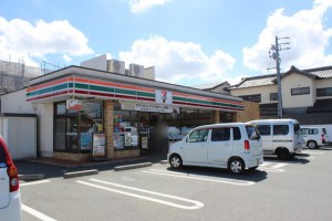 周辺 セブンイレブン豊橋三ッ相町店(190m)