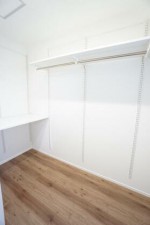 その他画像 WICは洋服、帽子、バッグなど全て収納可能!お部屋がスッキリ整理整頓できます!