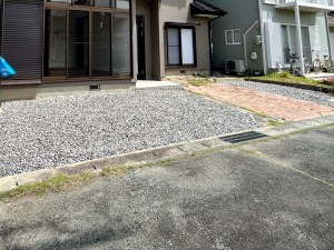 その他画像 駐車スペースは2台分を確保!車の出し入れもしやすく、運転の苦手な方にも安心です