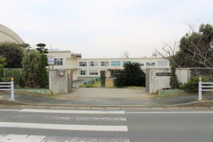 周辺 豊南小学校(1740m)