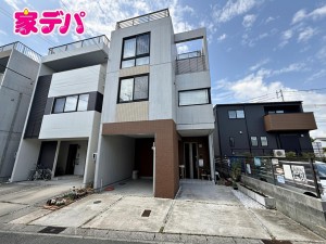外観 東三河環状線沿いの立地、生活利便施設が身近に揃った暮らしやすい住環境