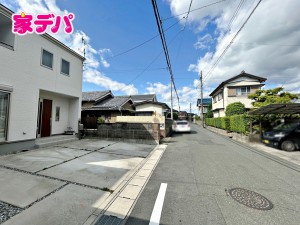 外観 前面道路:東側約6m幅