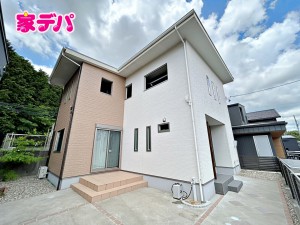 外観 国道1号線に出やすく車の移動に便利な立地です