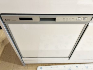 内装 環境にも手にも優しい食器洗浄乾燥機付きが嬉しいですね