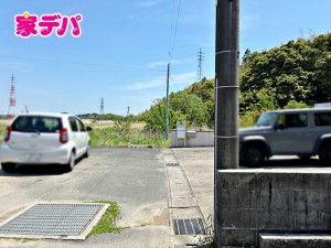 外観 前面道路:北側約4.6m幅