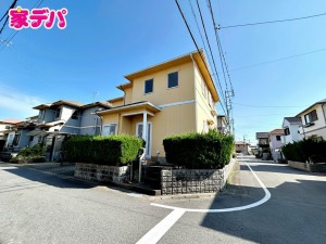 外観 知識豊富なスタッフが各種オプションや住宅ローンのご相談にご対応致します。