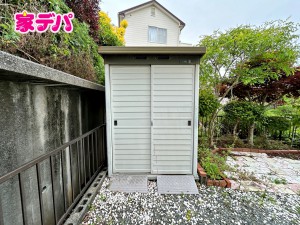 外観 園芸用品や工具などの保管にも役立つ物置があります