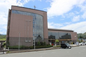 周辺 豊川市音羽支所(1810m)