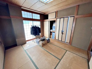 内装 2階:居宅(和室8帖)