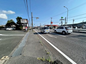その他画像 前面道路:西側(国道1号線)