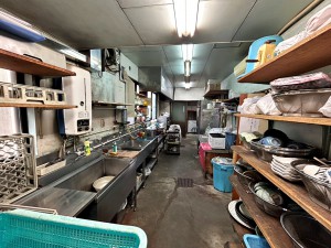キッチン 1階:厨房
