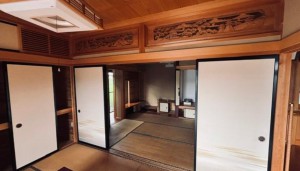 内装 来客時の客間としても書斎としても使いやすい、落ち着いた雰囲気の独立和室です。収納スペースも備わっており、一つのお部屋として活用できるため、用途に応じて柔軟にお使いいただけます。