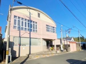 周辺 山本病院(530m)