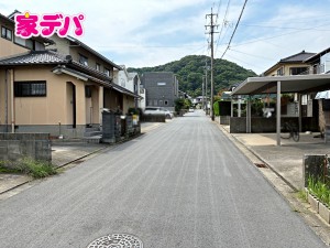 外観 前面道路:北側約6m幅