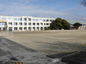 周辺 形原小学校(1140m)