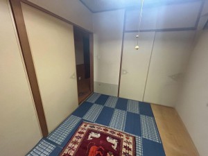 その他画像 【和室】 押し入れ付きの落ち着いた空間の和室。リビングと続き間となっているので、普段はオープンに、来客時は客間として活用でき便利