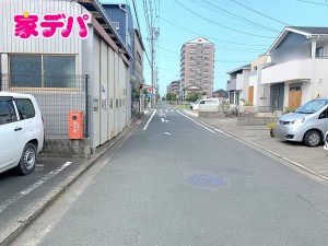 外観 前面道路