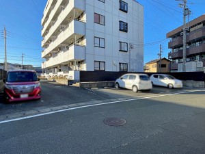 その他画像 敷地内駐車場