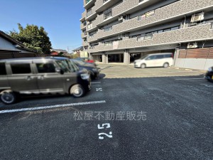その他画像 敷地内駐車場