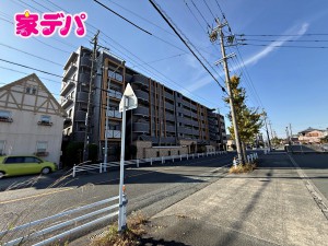 外観 現地や周辺環境も一緒にご確認いただけます。現地ご案内いたします。お気軽にお問合せください。