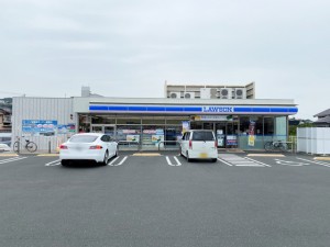 周辺 ローソン 豊川御油町店(160m)