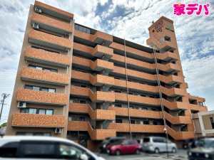 外観 主要道路から中に入った閑静な住宅地!現地ご案内致します。お気軽にお問い合わせください。