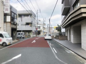 外観 前面道路