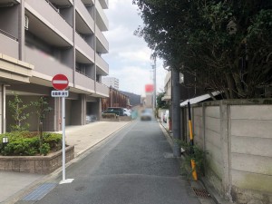 外観 前面道路